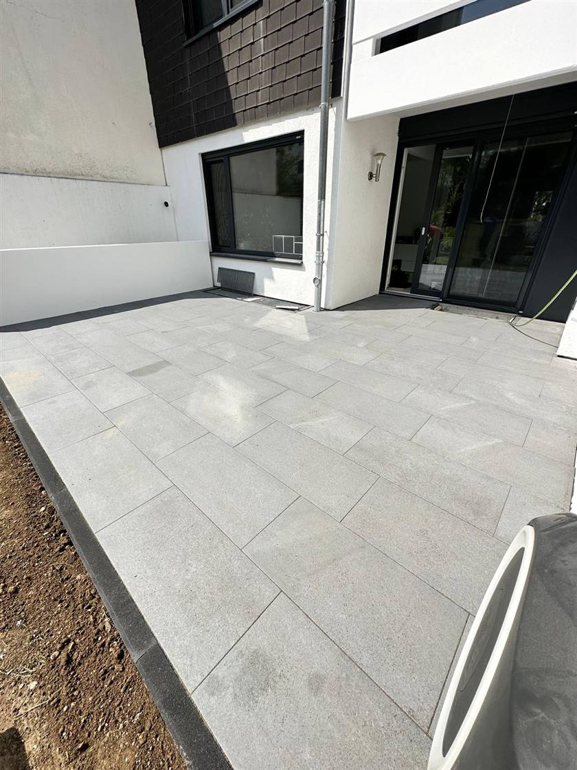 Neue Terrassenfläche